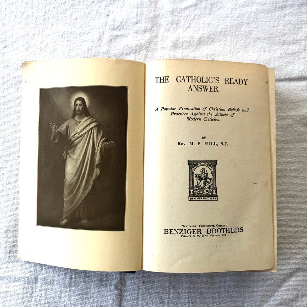 Catholic Maryknoll Missal prayer book. 1961 daily missal of the mystical body - Picture 8 of 10